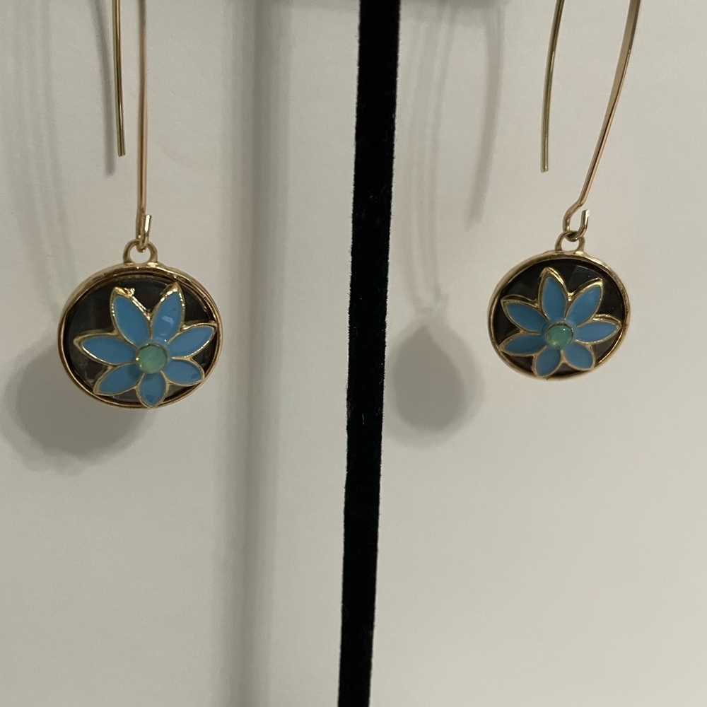 Blue flower earrings